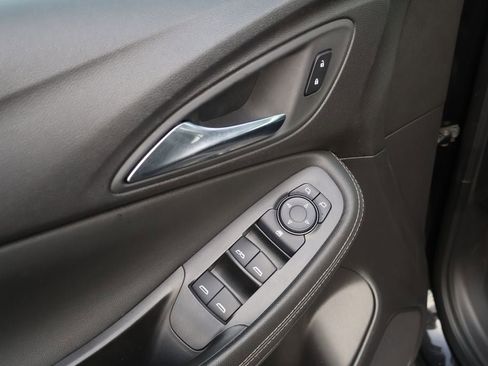 Used 2025 Buick Encore GX Preferred FWD image 21