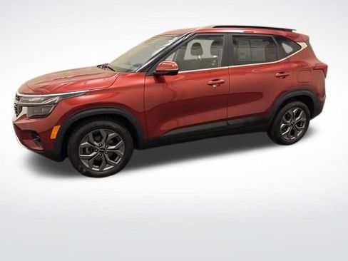 Certified 2024 Kia Seltos S FWD image 8