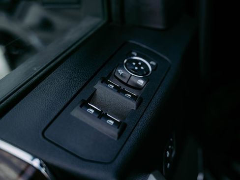 Used 2020 Ford F150 Lariat w/ Equipment Group 502A Luxury image 15