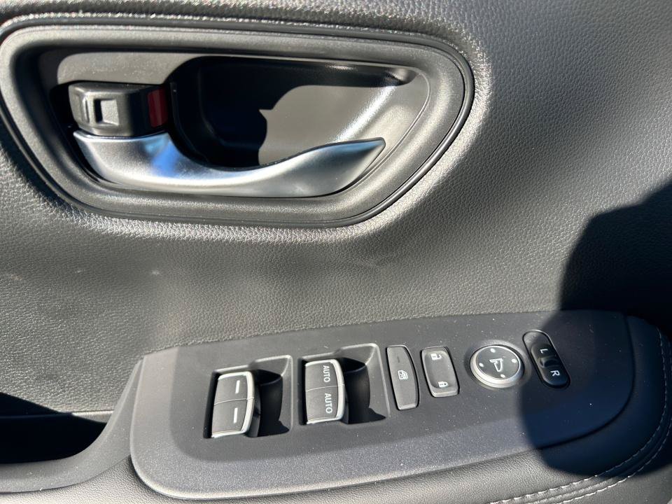 New 2027 Honda HR-V EX-L image 32