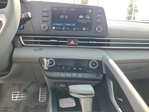 New 2026 Hyundai Elantra Sport FWD image 15