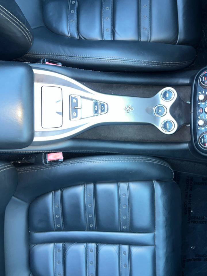 Used 2010 Ferrari California RWD image 47