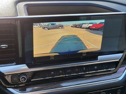 Used 2022 Chevrolet Silverado 1500 RST image 15