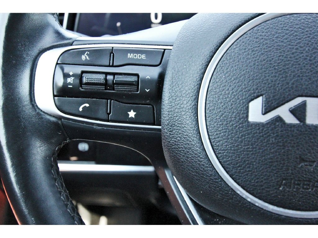 Used 2024 Kia Sportage SX FWD image 19
