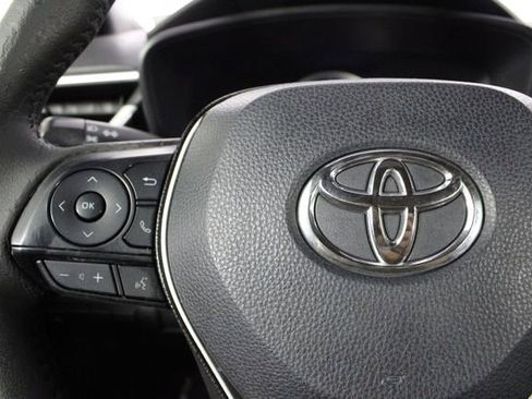 Used 2020 Toyota Corolla SE FWD image 22