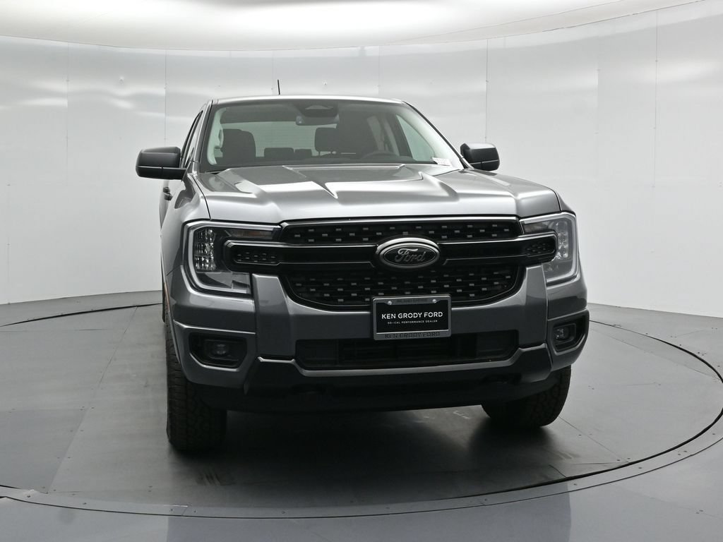 New 2026 Ford Ranger XLT w/ Black Appearance Package AWD/4WD image 49