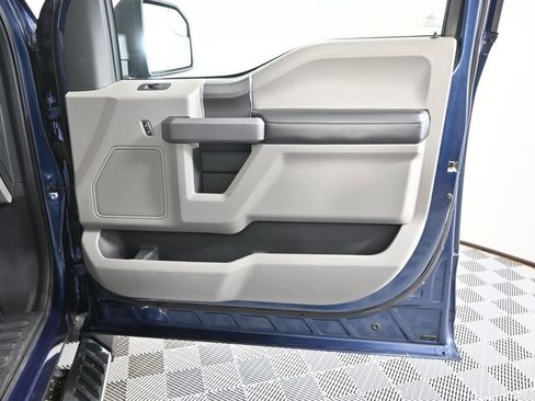 Used 2015 Ford F150 XLT w/ Equipment Group 302A Luxury image 13