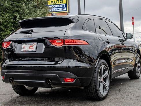 Used 2020 Jaguar F-PACE R-Sport image 25