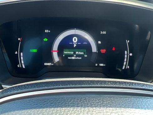 Used 2024 Toyota Corolla Cross AWD Hybrid image 23