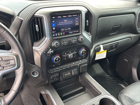 Used 2021 Chevrolet Silverado 1500 LT Trail Boss w/ Convenience Package II AWD/4WD image 11