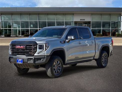 Used 2024 GMC Sierra 1500 AT4X image 3