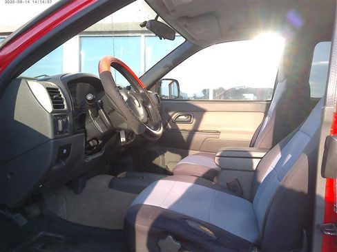 Used 2005 GMC Canyon SLE w/ Power Convenience Package AWD/4WD image 6