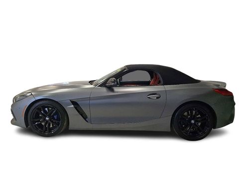 Certified 2023 BMW Z4 M40i w/ Premium Package image 5
