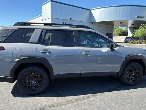 New 2026 Subaru Outback Limited AWD/4WD image 3