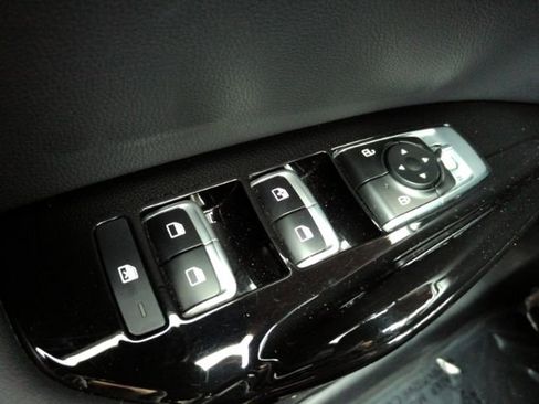 Used 2023 Kia K5 GT FWD image 33