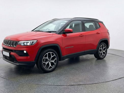 Used 2025 Jeep Compass Limited AWD/4WD image 3