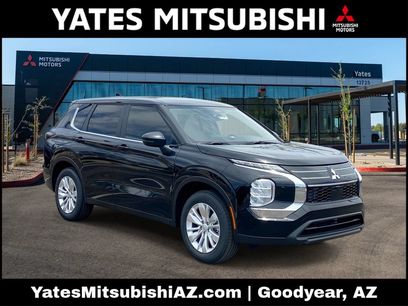 New 2026 Mitsubishi Outlander ES