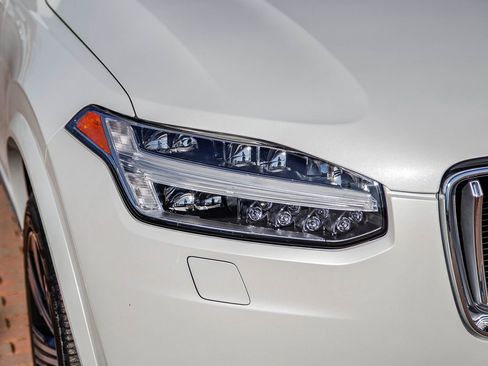 Used 2024 Volvo XC90 T8 Plus w/ Protection Package Premier image 12