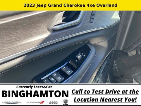 New 2023 Jeep Grand Cherokee Overland image 7