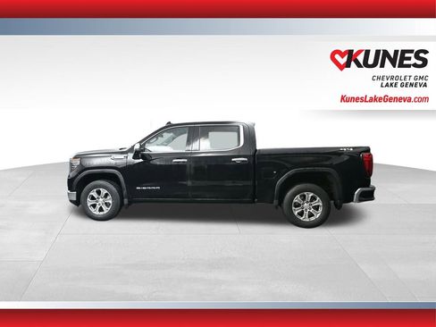 Used 2025 GMC Sierra 1500 SLT AWD/4WD image 8