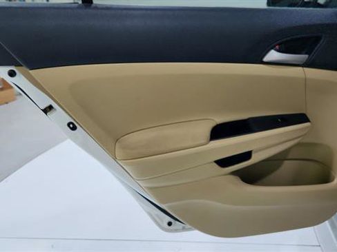 Used 2012 Honda Accord SE image 18