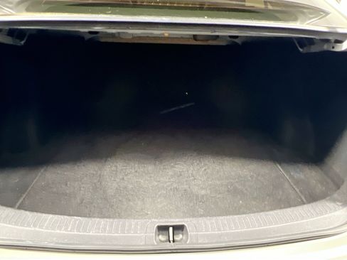 Used 2021 Toyota Corolla LE w/ LE Convenience Package FWD image 33