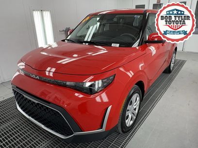 Used 2023 Kia Soul LX