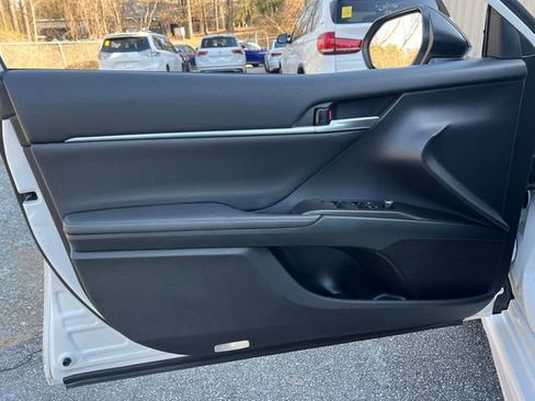 Used 2021 Toyota Camry XSE w/ Driver Assist Package image 10