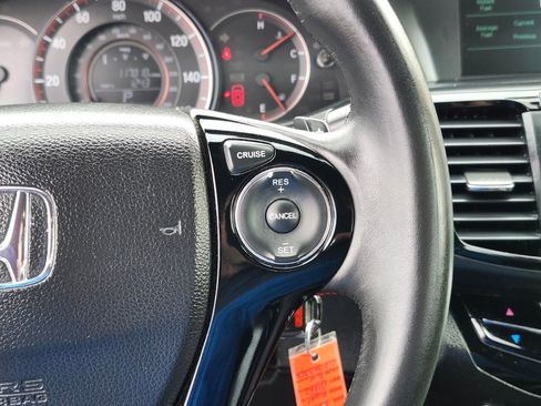 Used 2016 Honda Accord Sport image 24