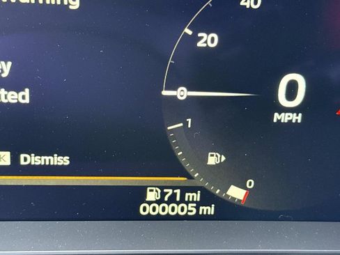 New 2026 Mitsubishi Outlander SE FWD image 36