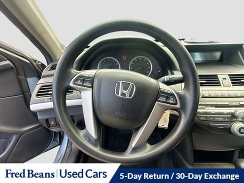 Used 2011 Honda Accord LX-P image 11