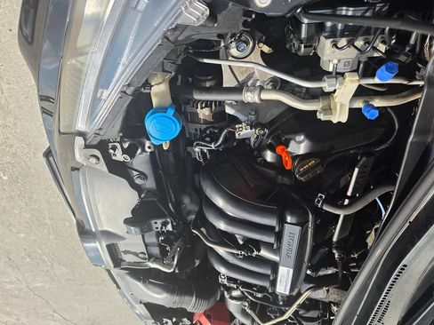 Used 2015 Honda Fit LX image 45