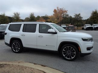 Used 2022 Jeep Wagoneer Series III w/ Premium Group I video 2