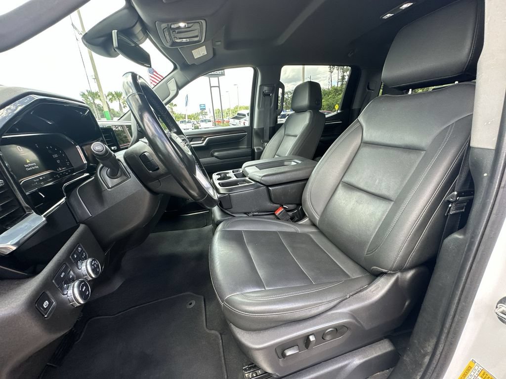 Used 2024 GMC Sierra 1500 SLT AWD/4WD image 26