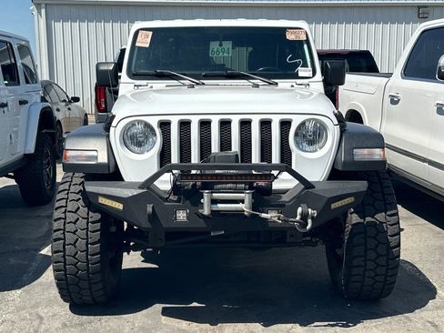 Used 2021 Jeep Wrangler Sport AWD/4WD image 3