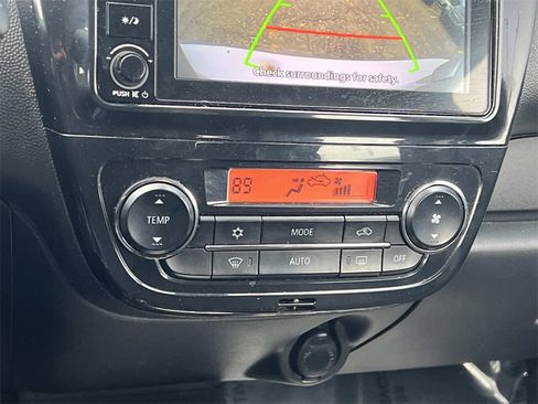 Used 2022 Mitsubishi Mirage ES image 19