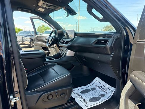 Used 2021 GMC Yukon XL SLT AWD/4WD image 34