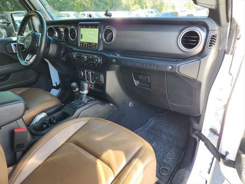 Certified 2022 Jeep Wrangler Unlimited Rubicon w/ LED Lighting Group image 11