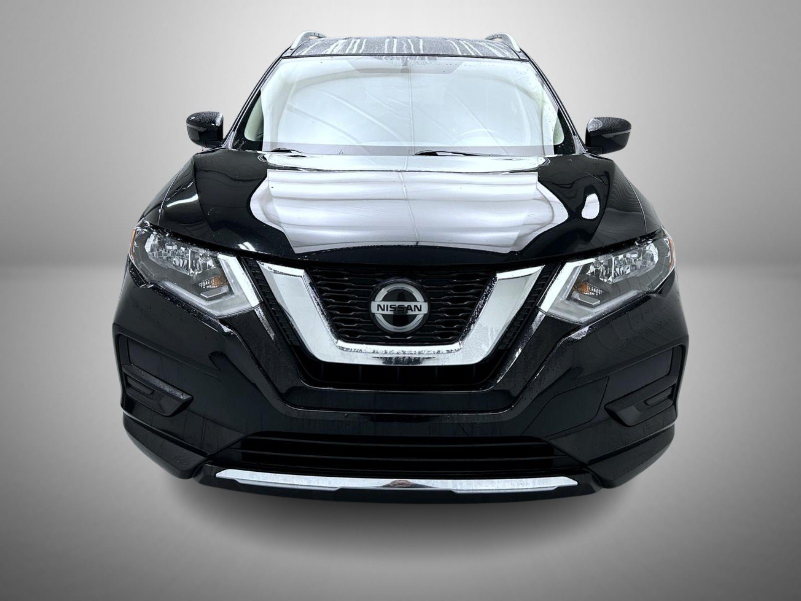 Used 2018 Nissan Rogue SV AWD/4WD image 2