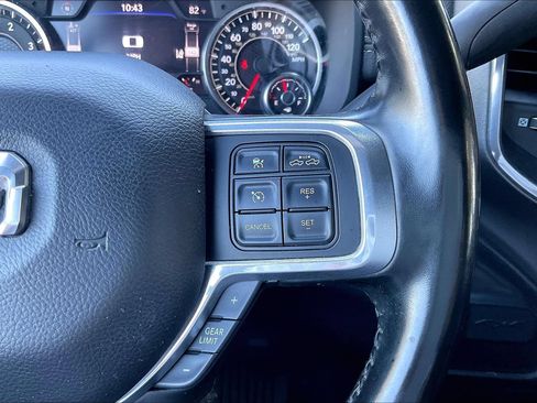 Used 2021 RAM 3500 Laramie AWD/4WD image 11