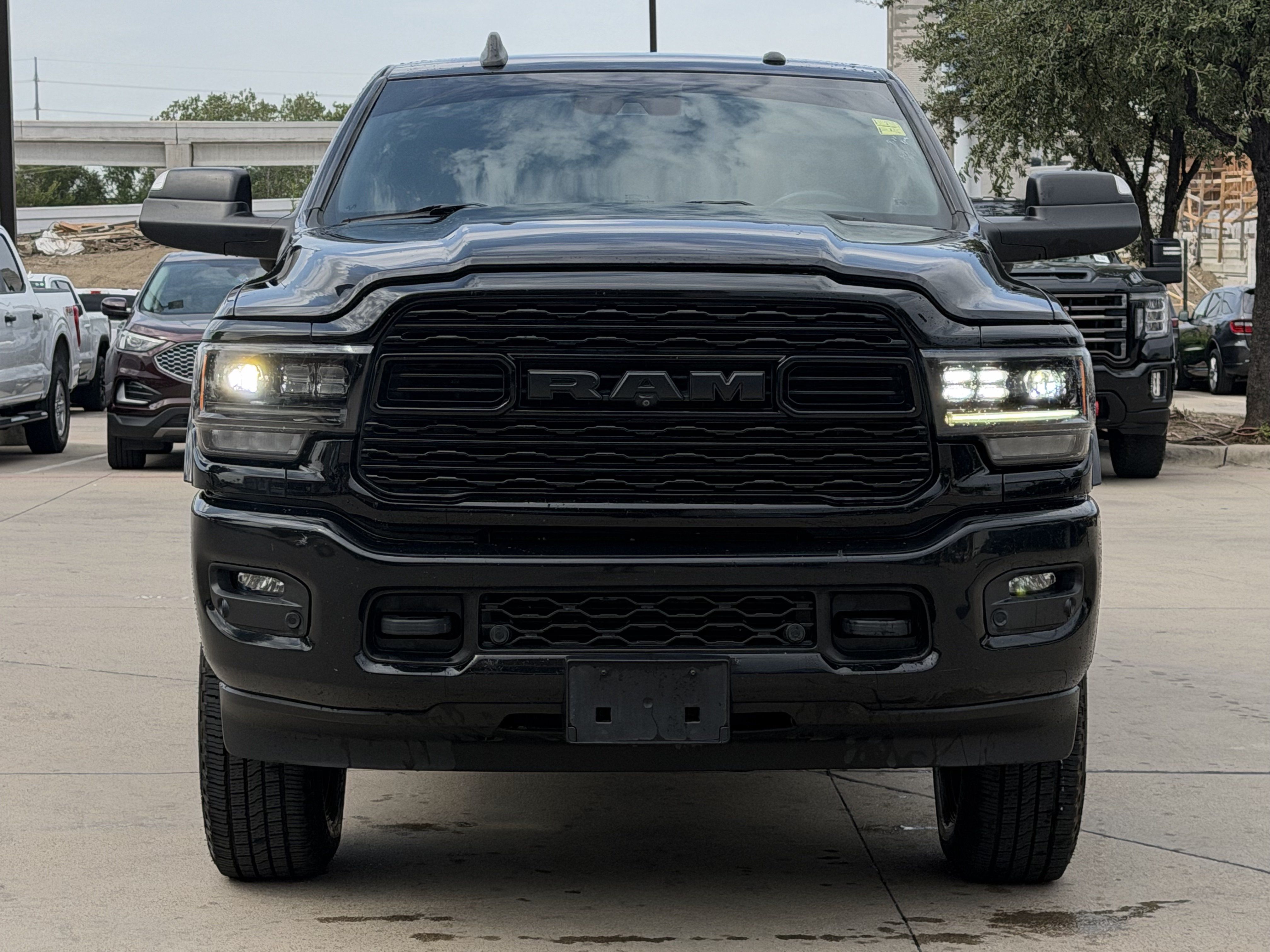 Used 2022 RAM 3500 Limited AWD/4WD image 8