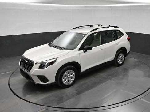 Used 2024 Subaru Forester AWD/4WD image 27