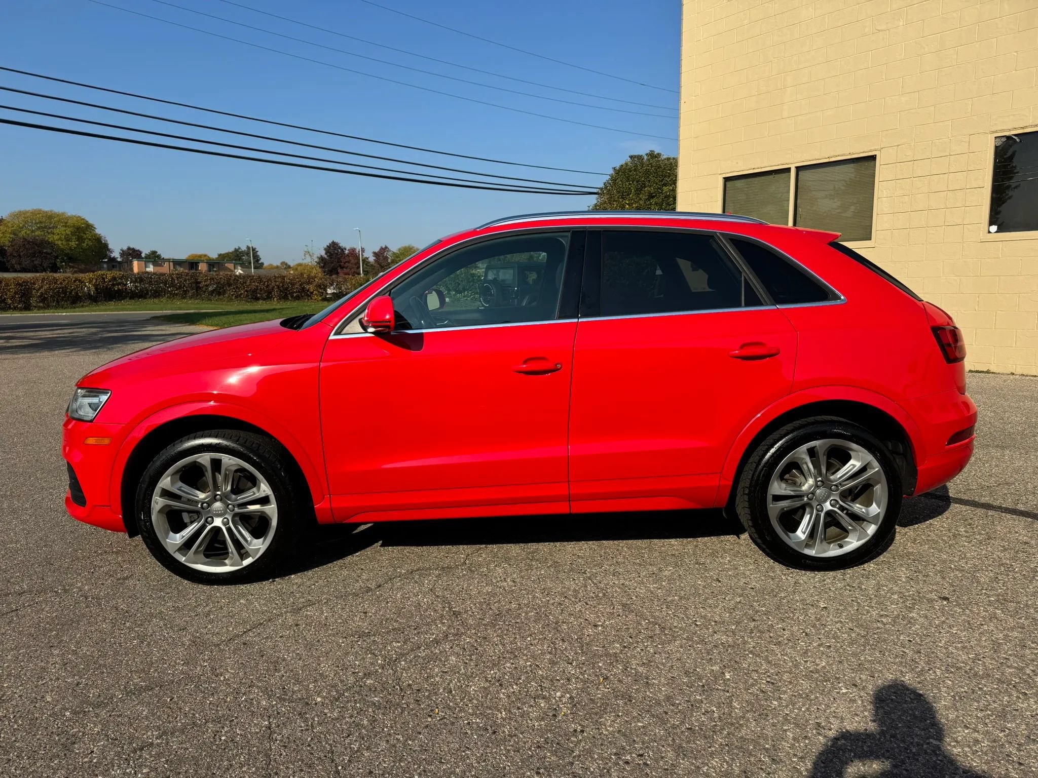 Used 2016 Audi Q3 2.0T Premium Plus w/ Technology Package AWD/4WD image 5