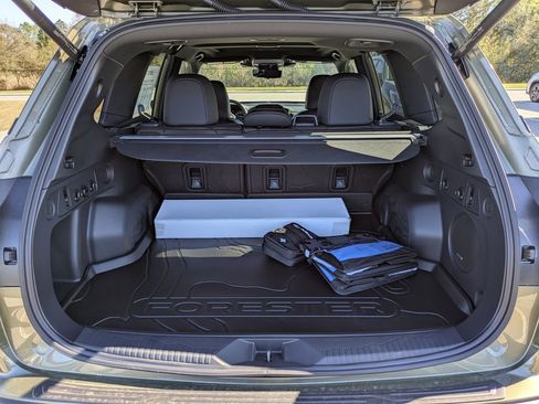 Used 2026 Subaru Forester Touring image 12