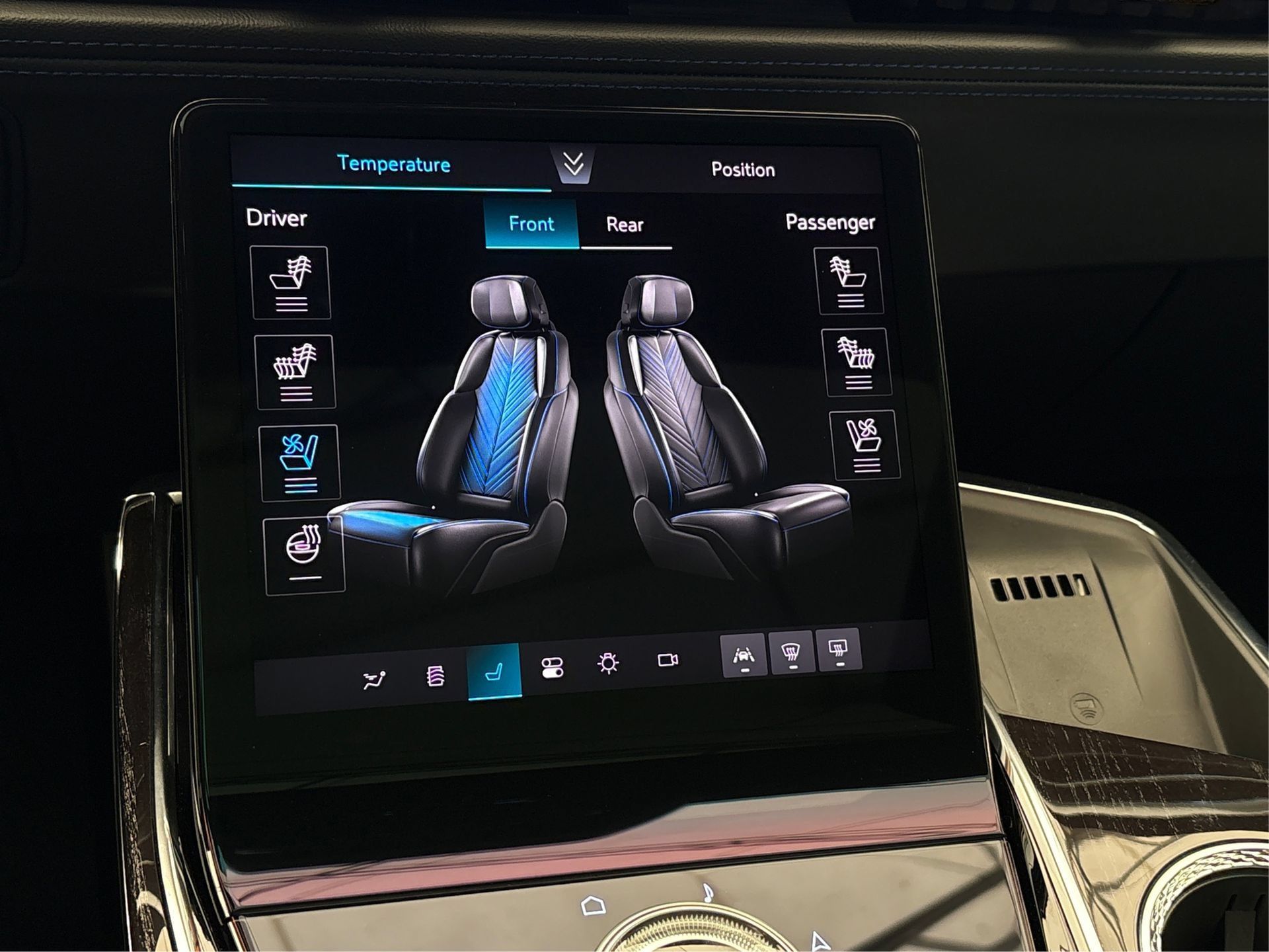 New 2026 Cadillac Escalade IQ Sport 1 AWD/4WD image 31