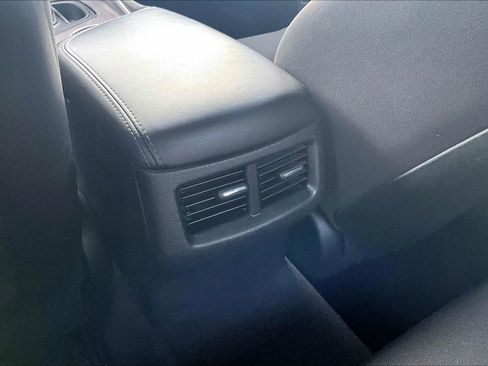Used 2019 Dodge Challenger SXT RWD image 24