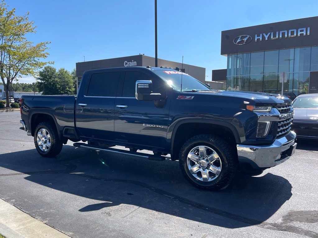 Used 2023 Chevrolet Silverado 2500 LTZ w/ LTZ Plus Package AWD/4WD image 2