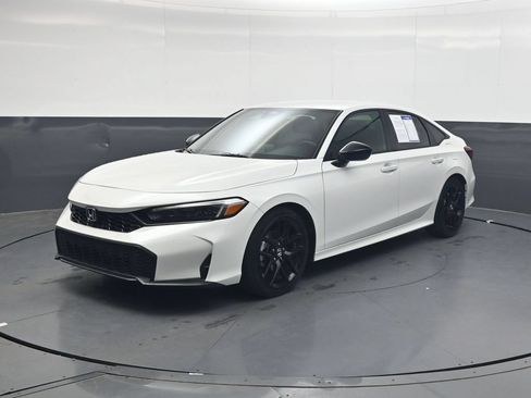 Certified 2026 Honda Civic Sport image 9