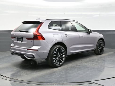 New 2026 Volvo XC60 T8 Ultra w/ Climate Package AWD/4WD image 7