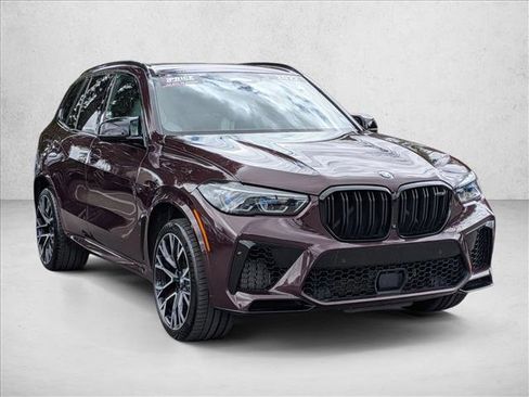 Used 2022 BMW X5 M w/ Competition Package 2 AWD/4WD image 3